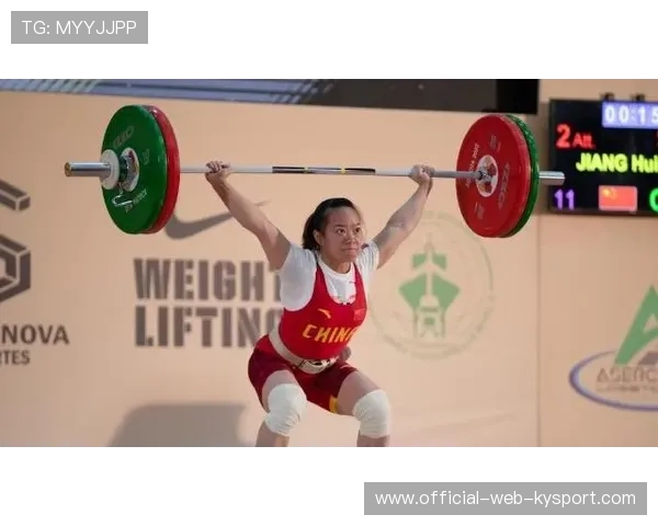 举重少年颠勺式举重成热点