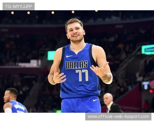 奥雷利亚纳首秀成经典，球员举动感动球迷